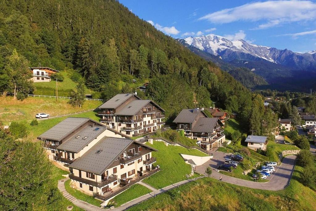 Appartement Dans Chalet Avec Piscine Couverte Saint-Gervais-les-Bains Dış mekan fotoğraf